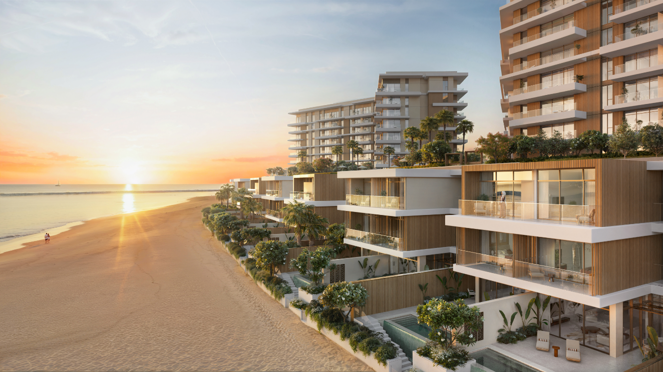 Direct Marina  Promenade Access